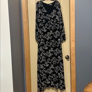 Long sleeve maxi sheer sleeve dress